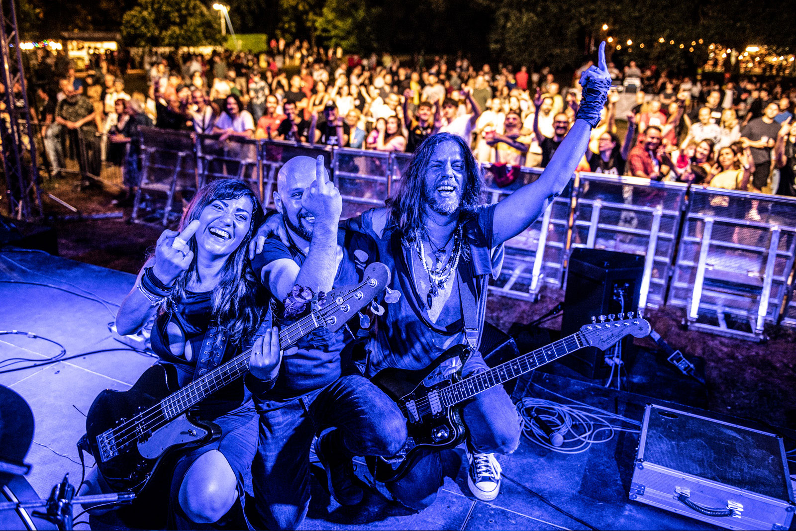 Seraphic eyes live Bugo